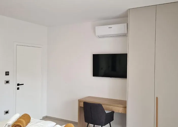 Leo ヴィラ ポレッチ